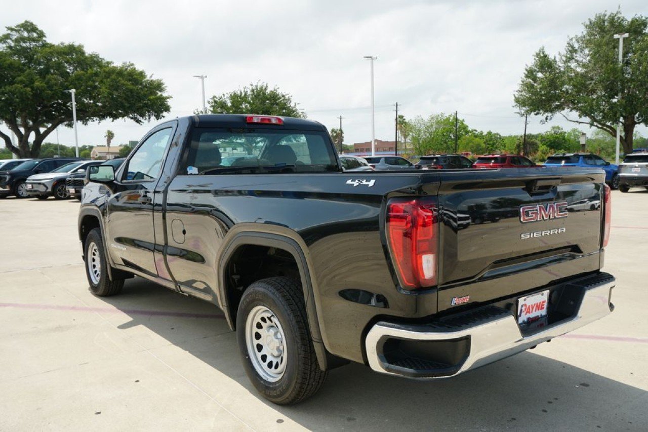 New 2026 Onyx Black GMC Pro image 10