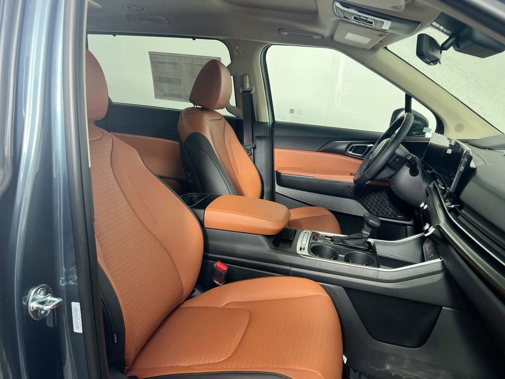 New 2026 Aurora Black Pearl Kia SX image 32
