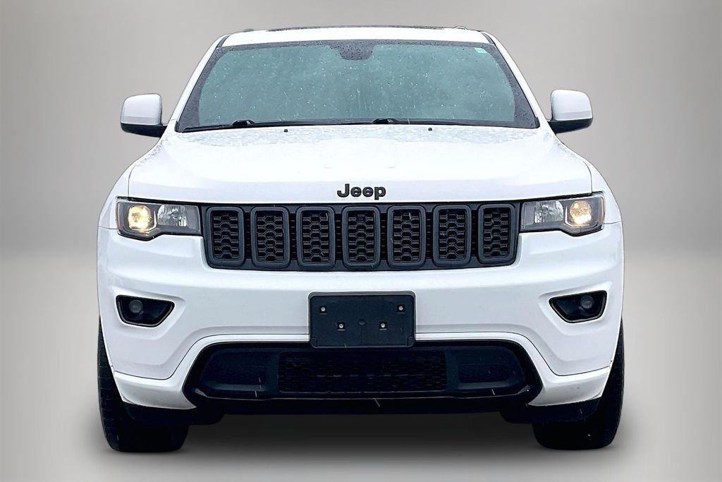 Used 2019 Bright White Clearcoat Jeep Altitude image 3
