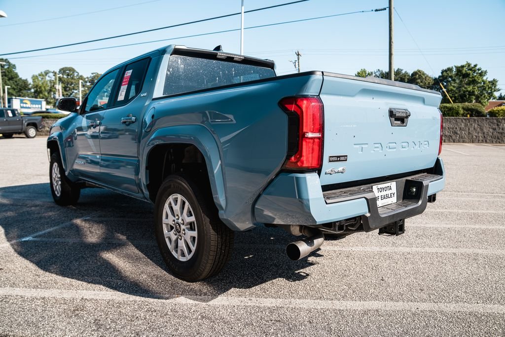 New 2026 Heritage Blue Toyota  SR5 image 5