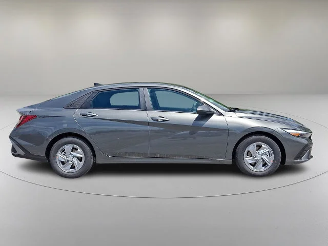 New 2026 Gray Hyundai SE image 8