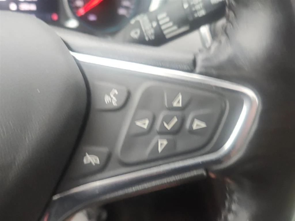 Used 2019  CHEVROLET TRUCK LT image 14