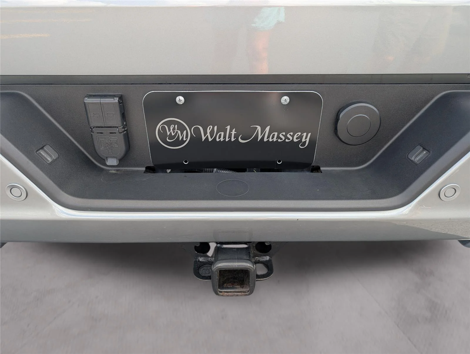 Used 2024 Sterling Metallic GMC Denali image 37