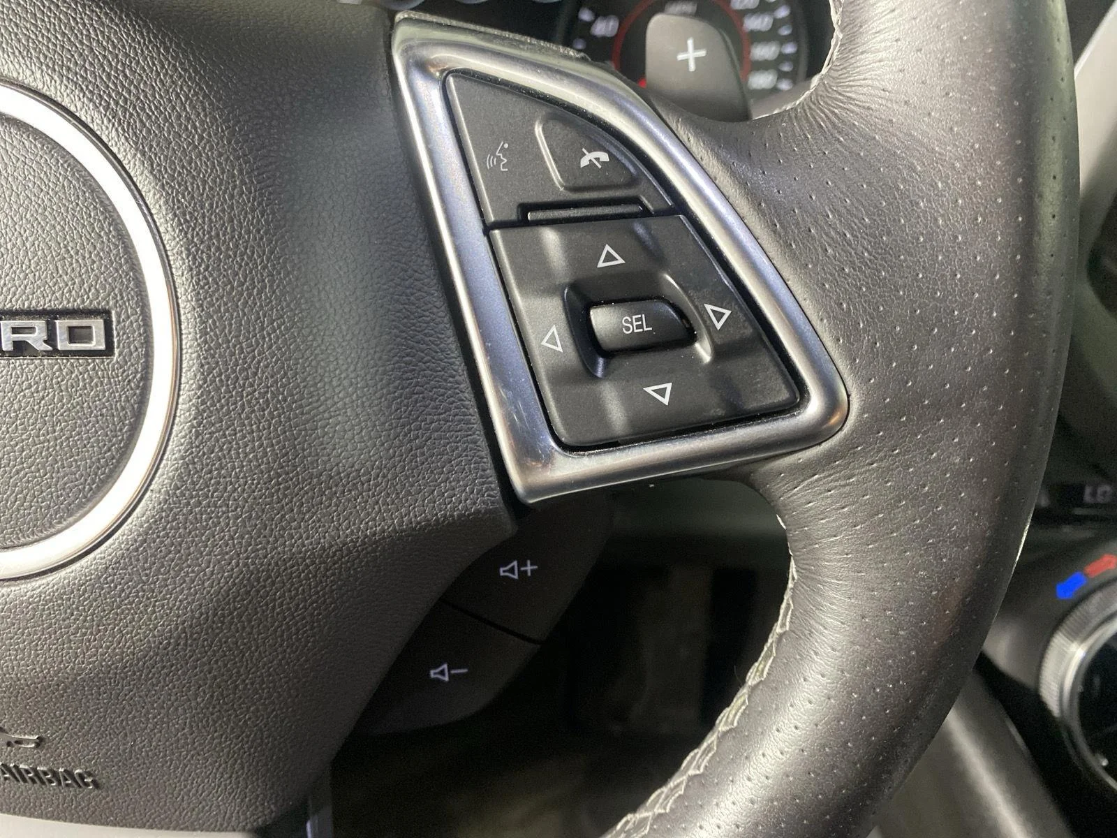 Used 2018 GARNET RED TINTCOAT Chevrolet 1SS image 15