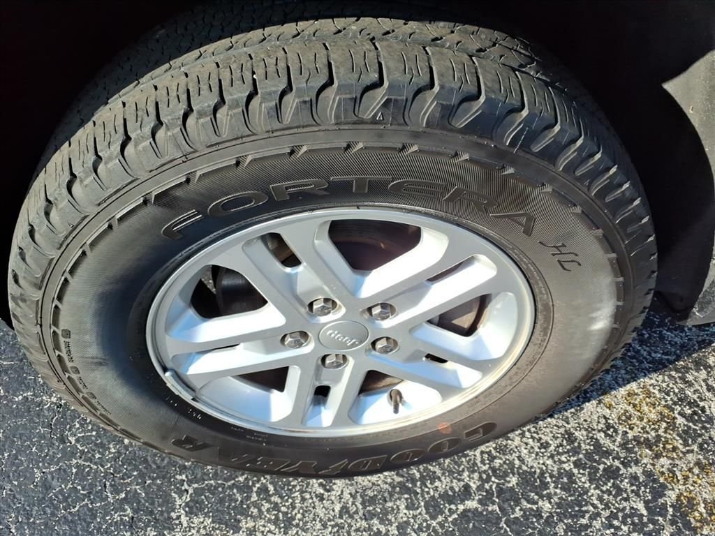 Certified Used 2023 Black Jeep Laredo image 5