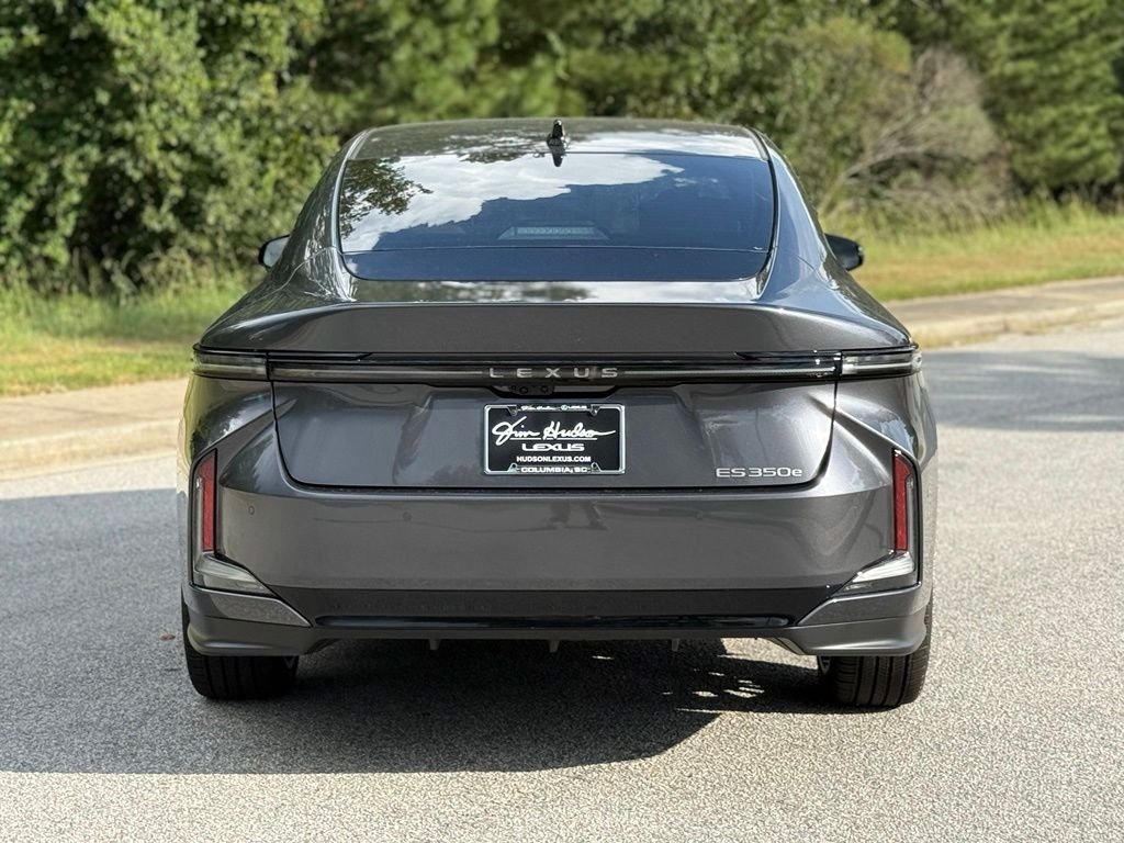 New 2026 Cloudburst Gray Lexus ES 350e LUXURY image 12