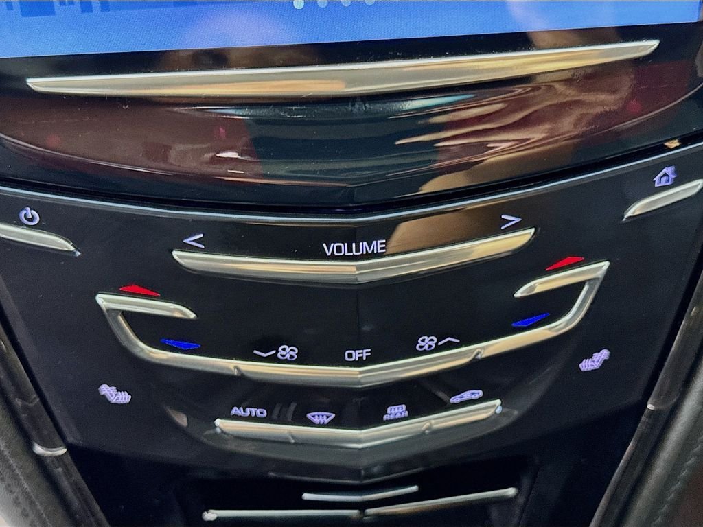 Used 2018 Satin Steel Metallic Cadillac 2.0L Turbo Luxury image 19