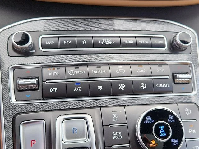Used 2023 Blue Hyundai Calligraphy image 16