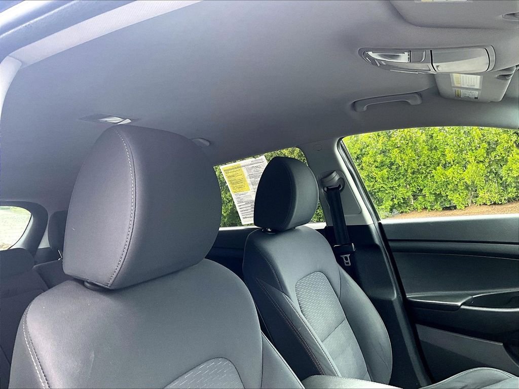 Used 2019 Black Hyundai Value image 22