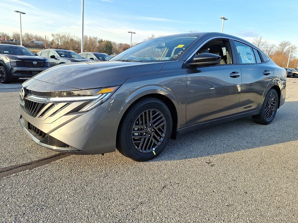 2026 Nissan Sentra — photo 2