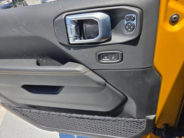 New 2026 Goldilocks Exterior Paint Jeep Sahara image 26