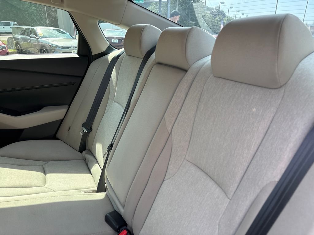 Used 2024 Canyon River Blue Metallic Honda EX image 25