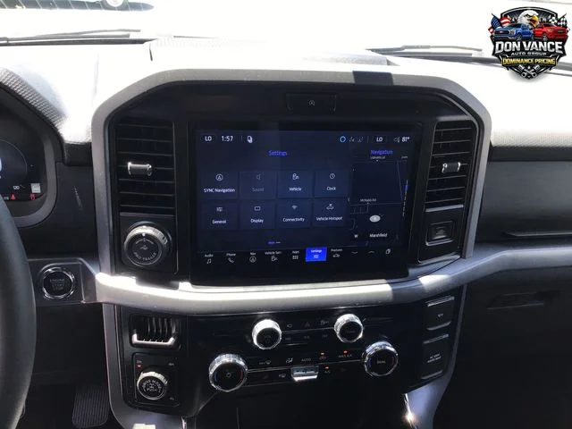 New 2026 Carbonized Gray Metallic Ford XLT image 17