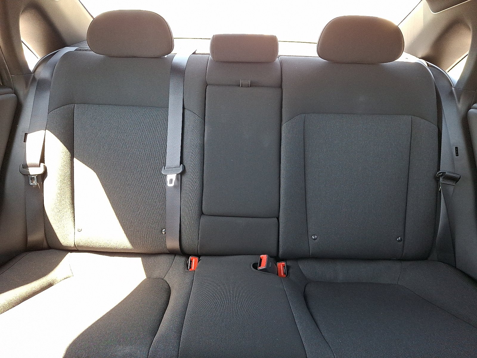 2025 Hyundai IONIQ 6 SE - Photo 14