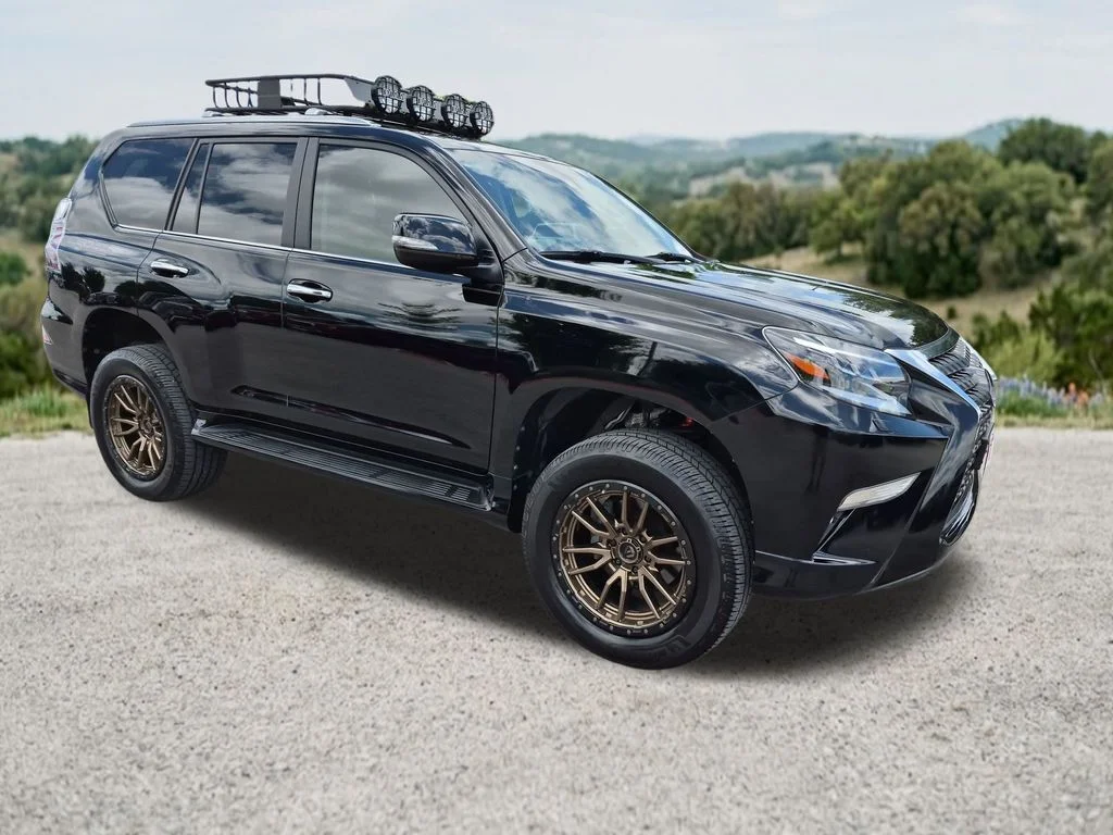 Used 2020 Black Lexus 460 image 1
