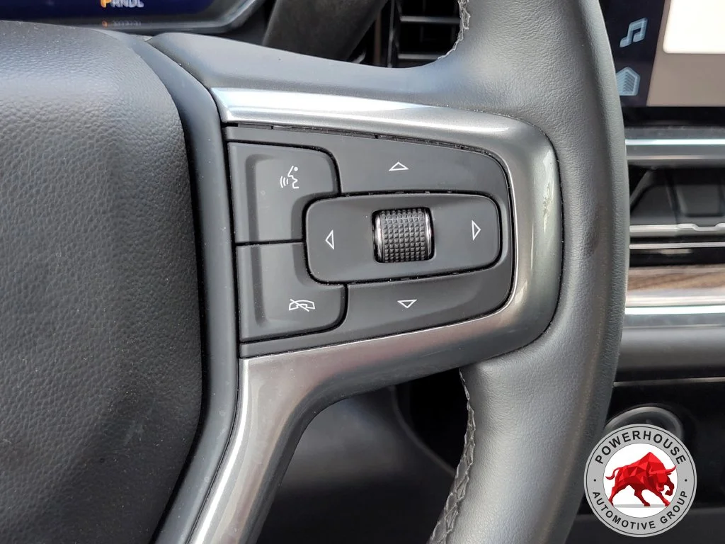 Used 2023 White Chevrolet LT image 30