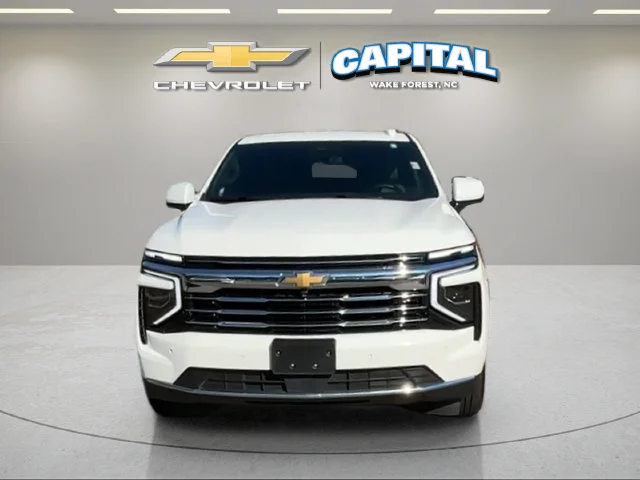 Used 2025 White Chevrolet LT image 8