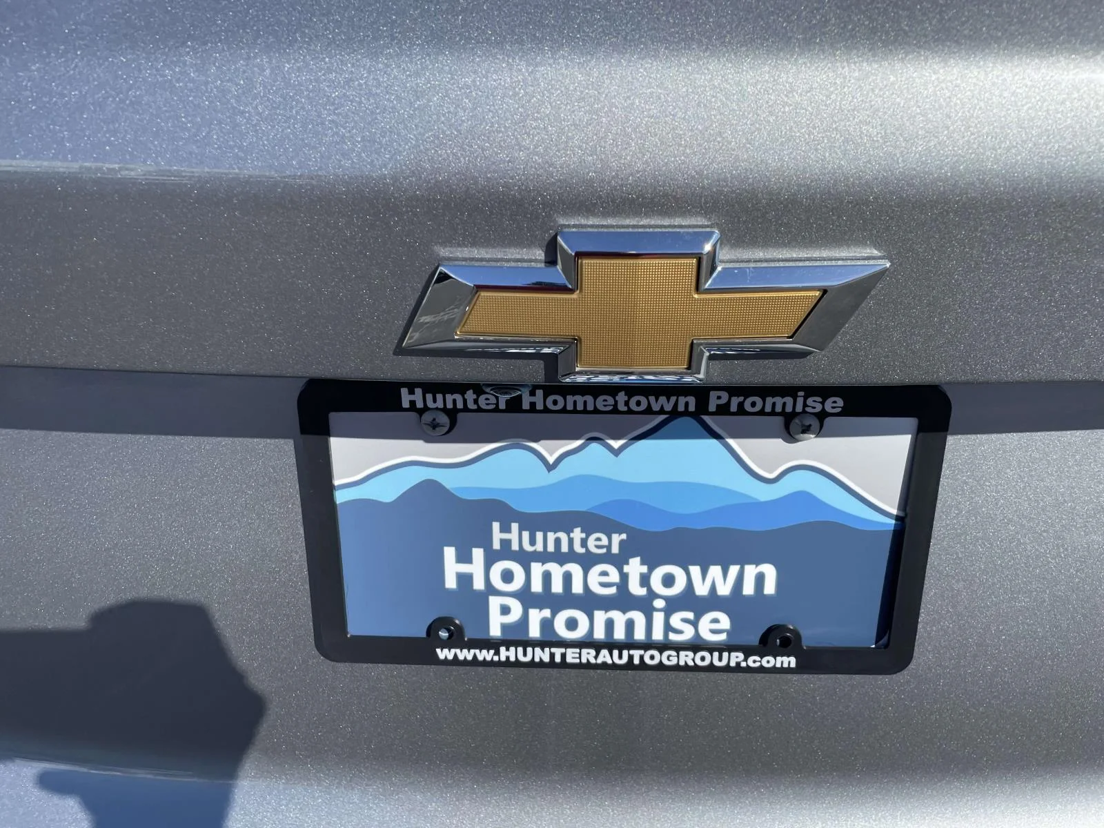 New 2027 Sterling Gray Metallic Chevrolet LT image 10