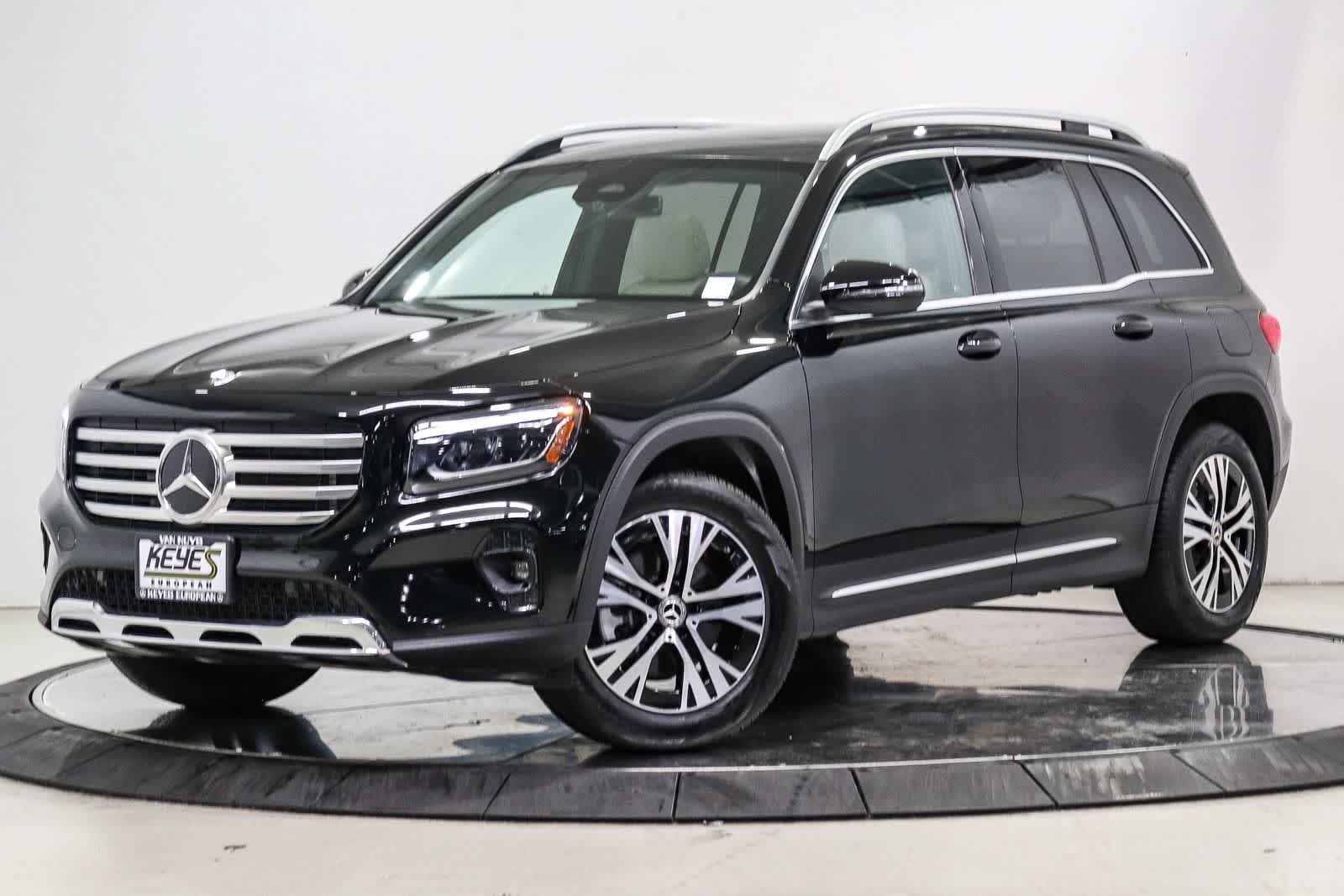 2026 Mercedes-Benz GLB GLB 250's photo