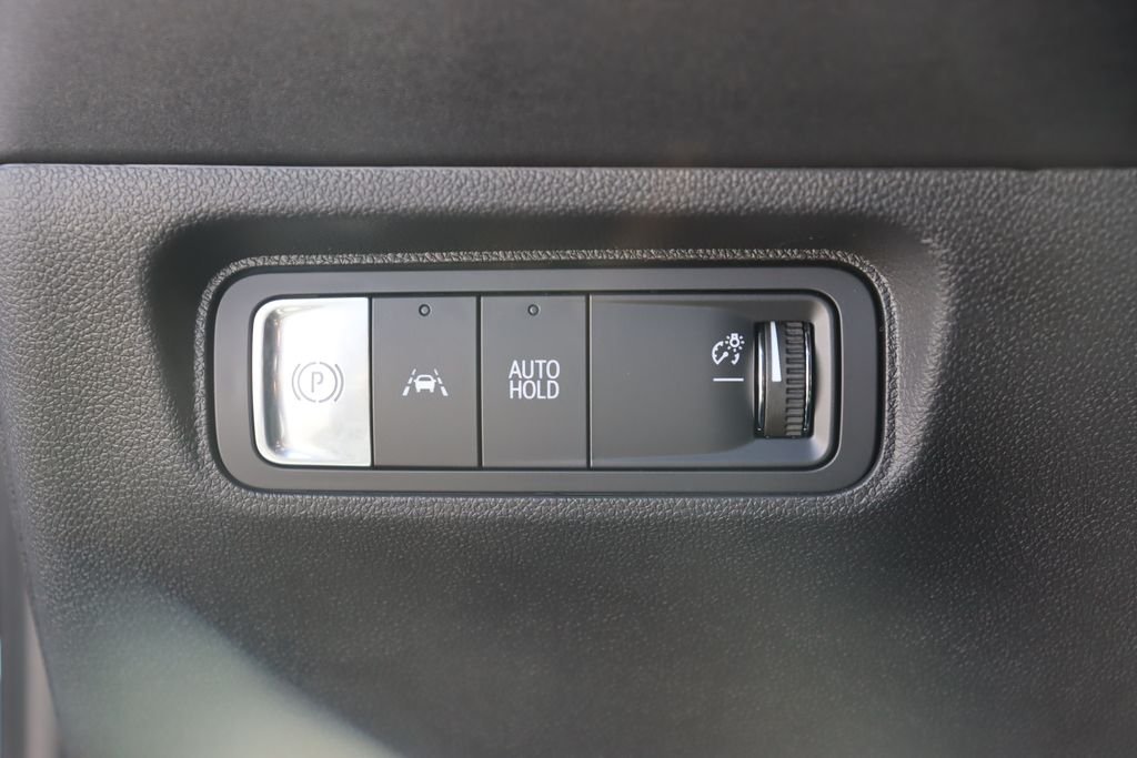 New 2026 Sonic Gray Pearl Honda Touring image 31