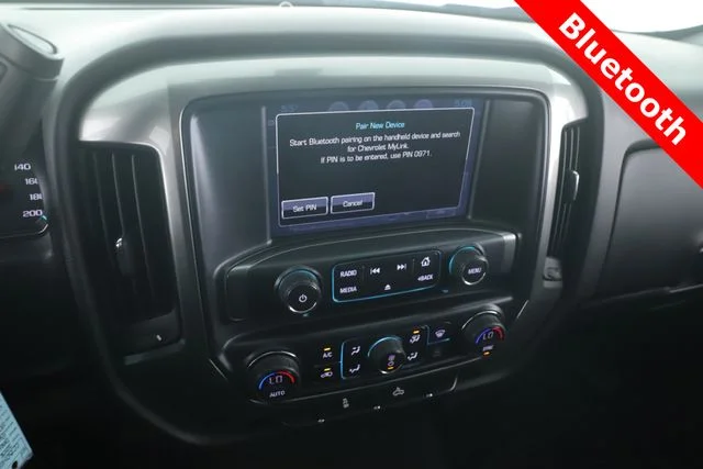 Used 2018 White Chevrolet LT image 4