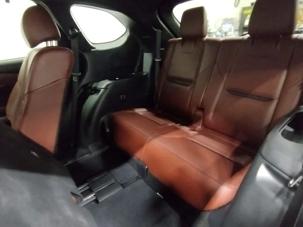 Used 2017 Black Mazda Signature image 27