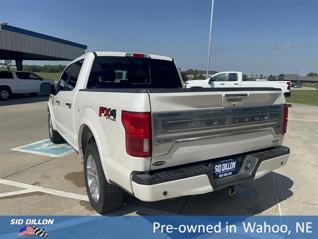 Used 2018 White Platinum Metallic Tri-Coat Ford Platinum image 3