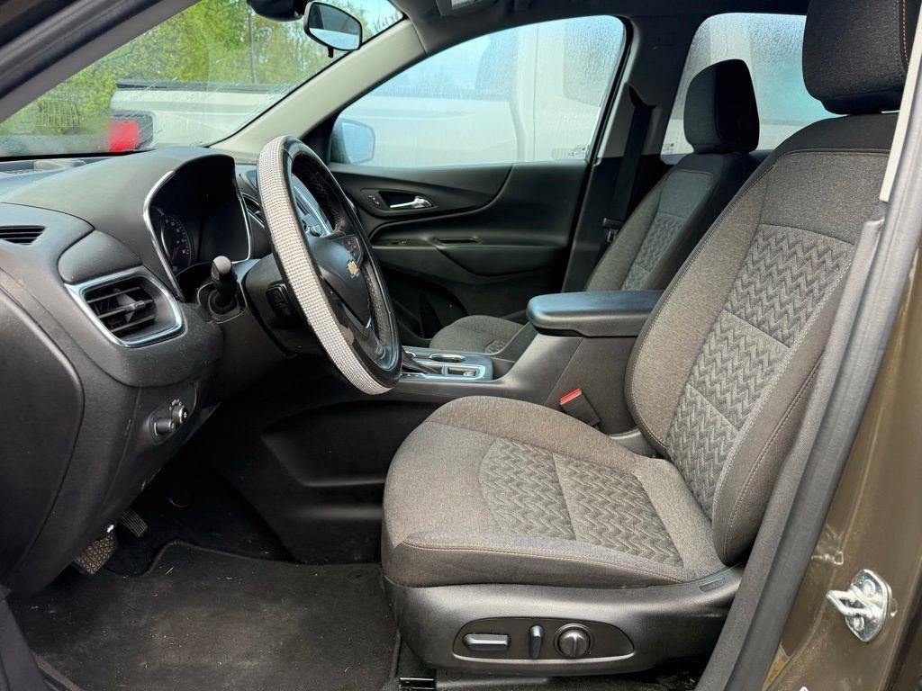 Used 2024 Bronze Metallic Chevrolet LT image 3