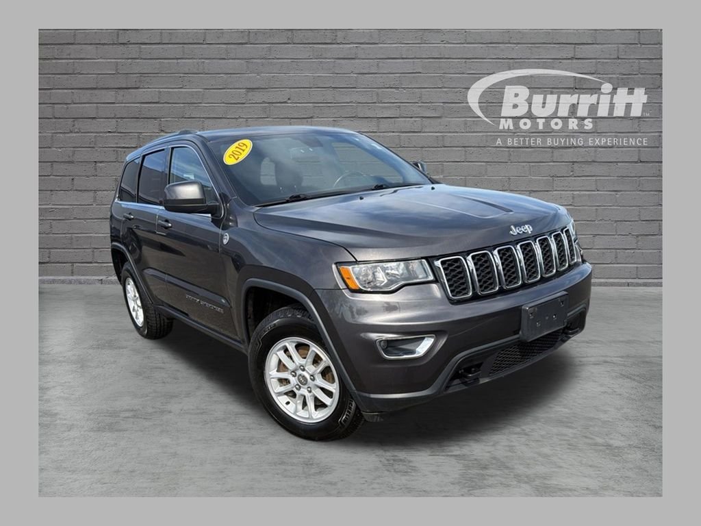 Used 2019 Gray Jeep Laredo E image 1