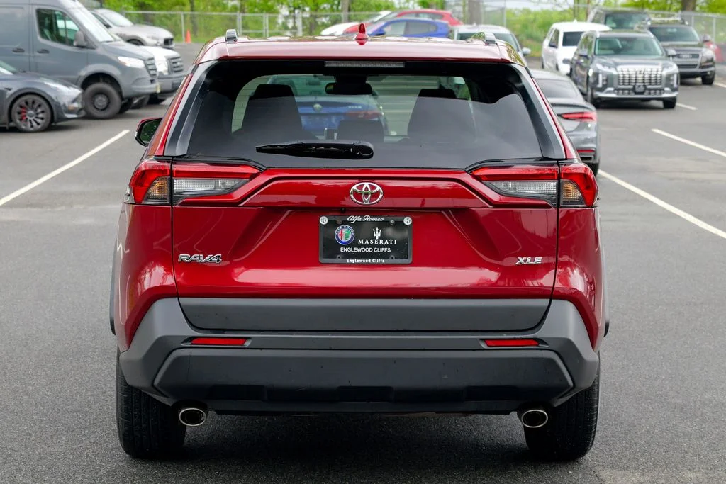 Used 2023 Pearl Toyota XLE image 6