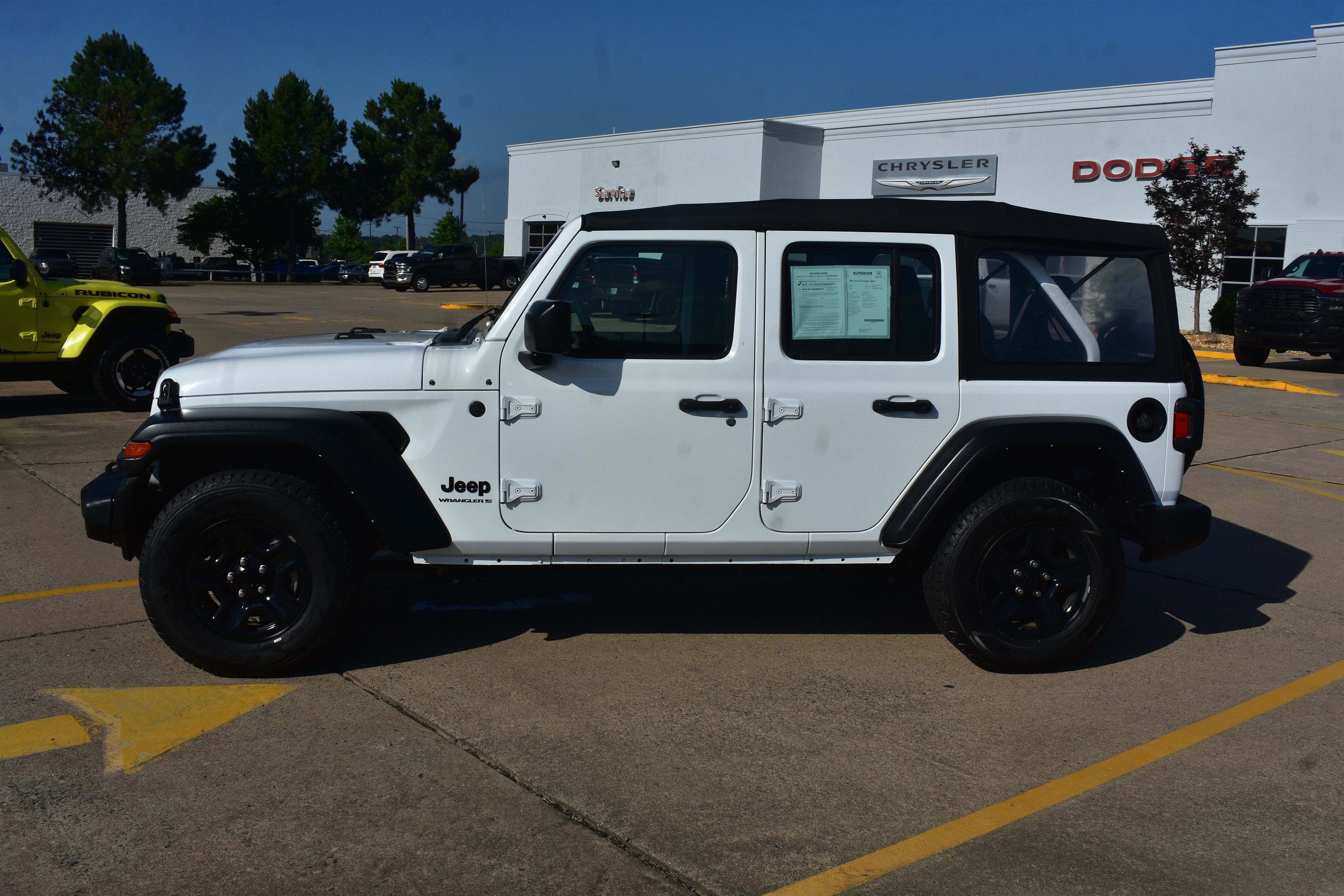 2023 Jeep Wrangler 4-Door Sport - Photo 8