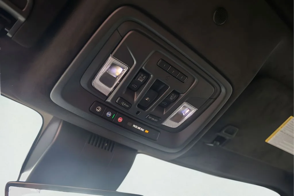 Used 2026 Onyx Black GMC Denali Ultimate image 23