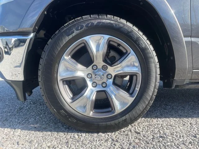 2020 RAM Ram 1500 Pickup Laramie - Photo 24