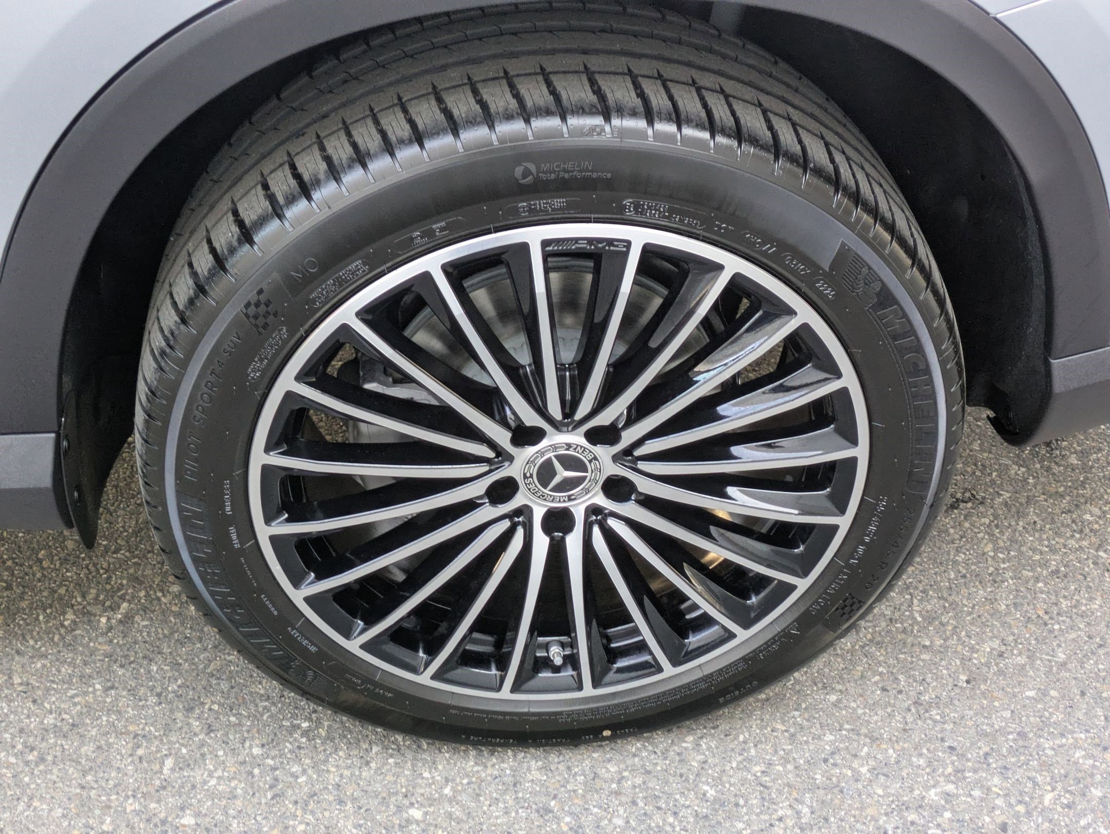 New 2026 Cirrus Silver Metallic Mercedes-Benz GLC 300 image 16