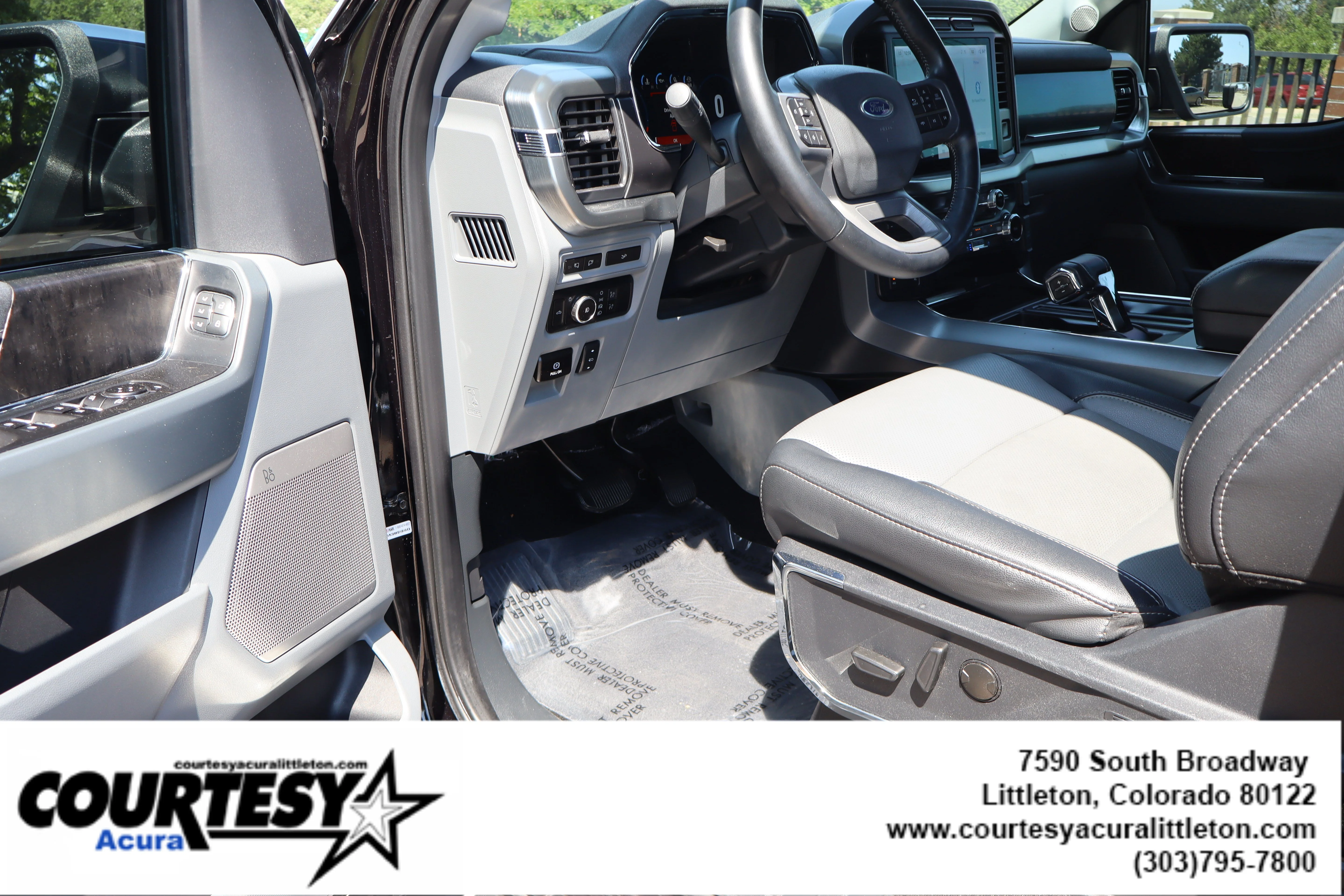 Used 2022 Black Ford LARI image 21
