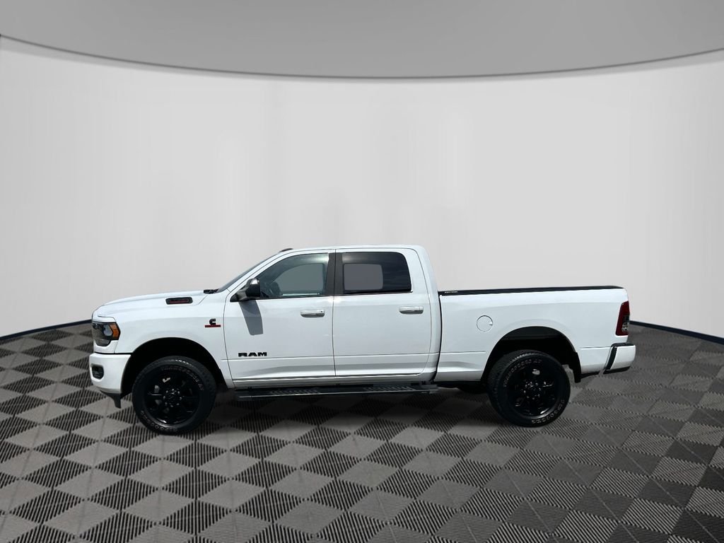 Used 2022 White Ram Big Horn image 2