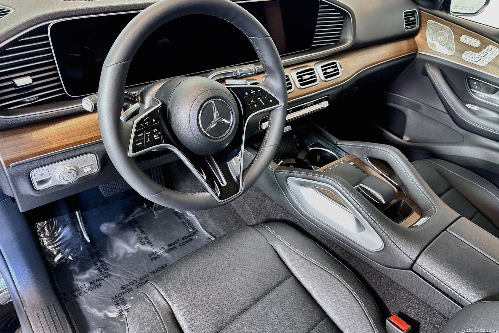 New 2026 Black Mercedes-Benz GLE 450 image 9