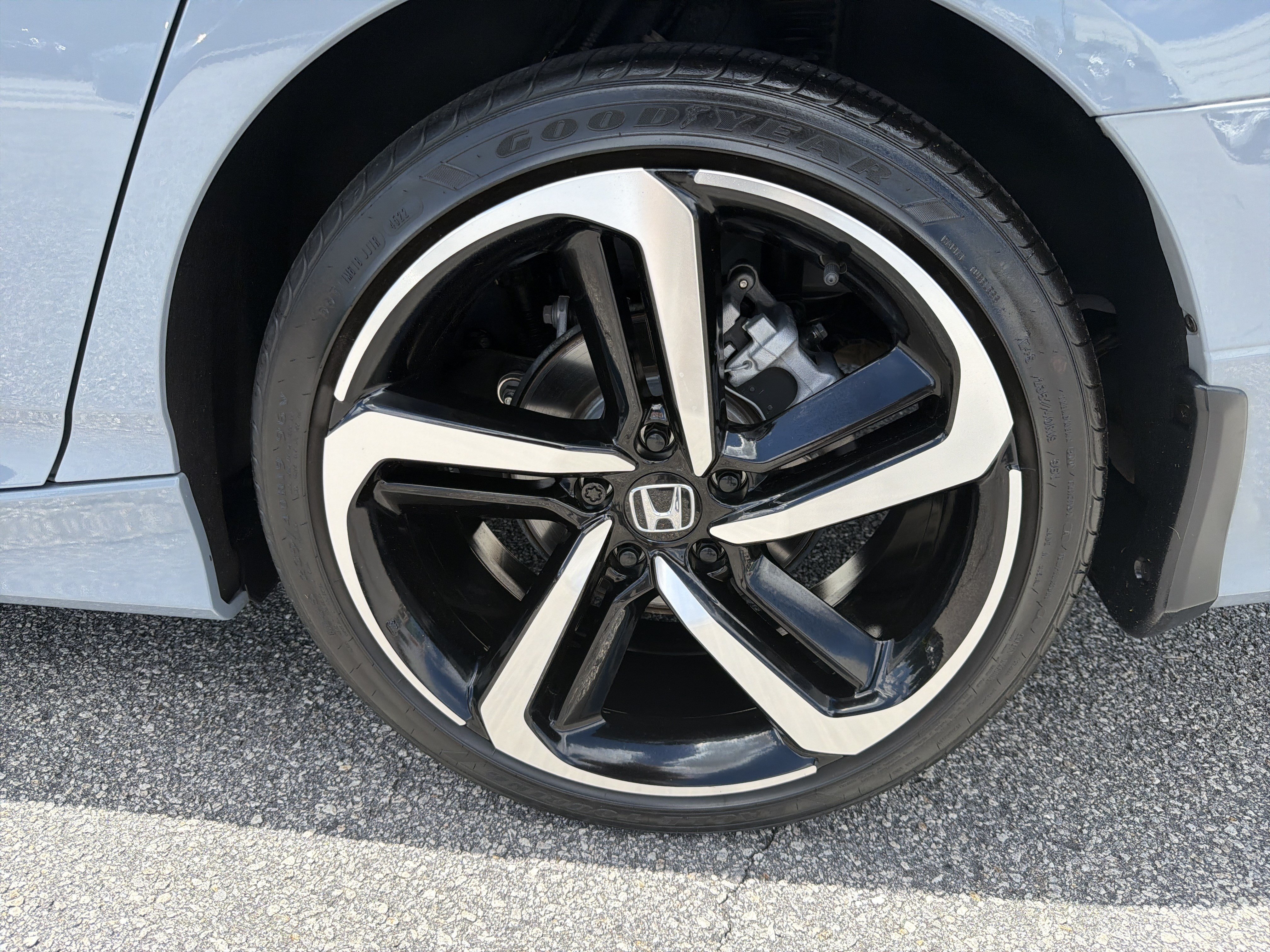2022 Honda Accord Sport - Photo 28