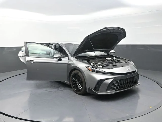 Used 2025  Toyota SE image 38