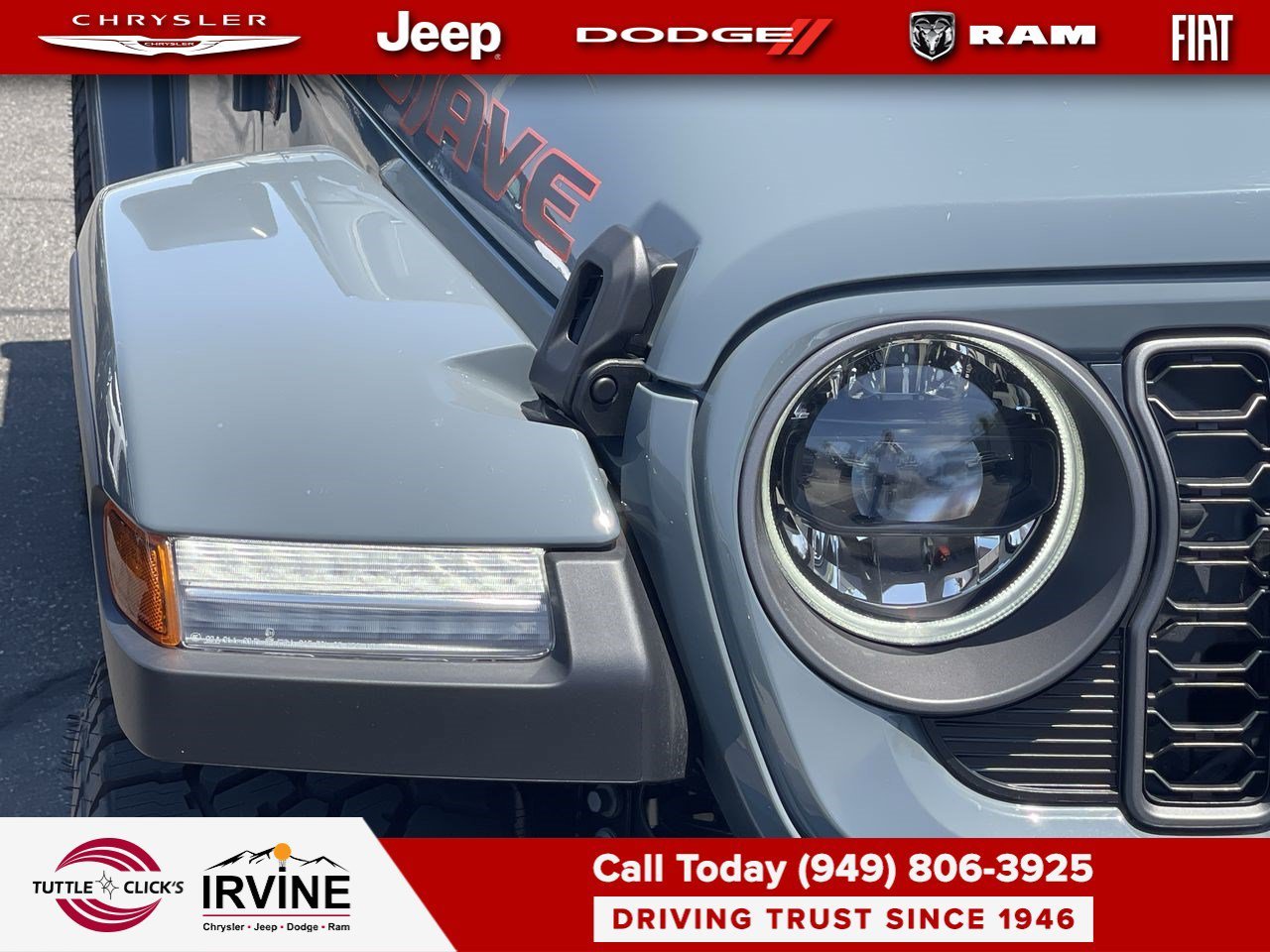 New 2026 Anvil Clear-Coat Exterior Paint Jeep Mojave X image 7