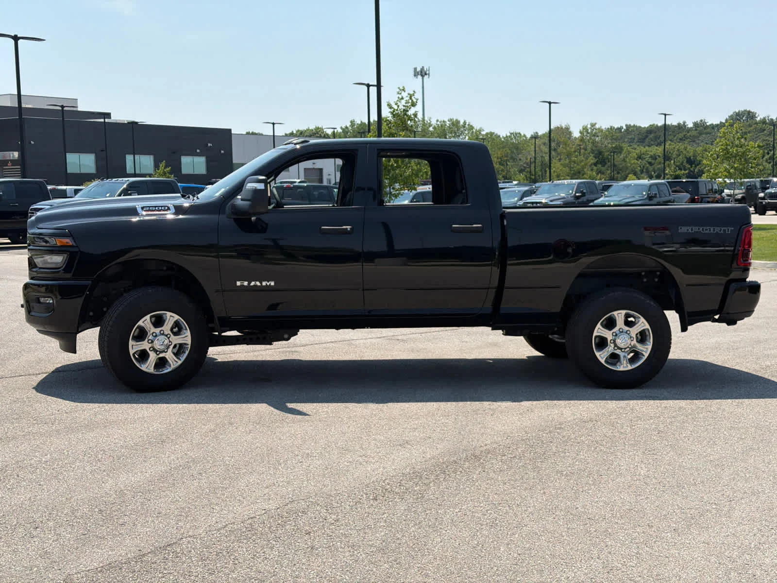 2026 RAM 2500 Big Horn - Photo 5
