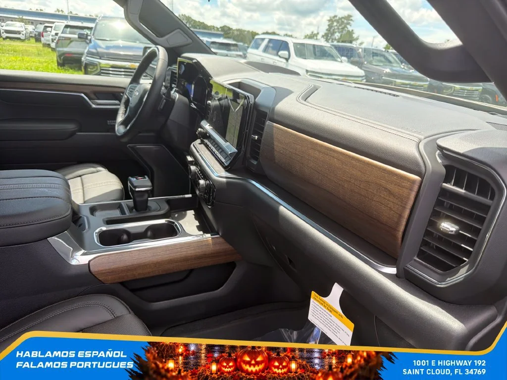 New 2026 White Sands Chevrolet High Country image 34