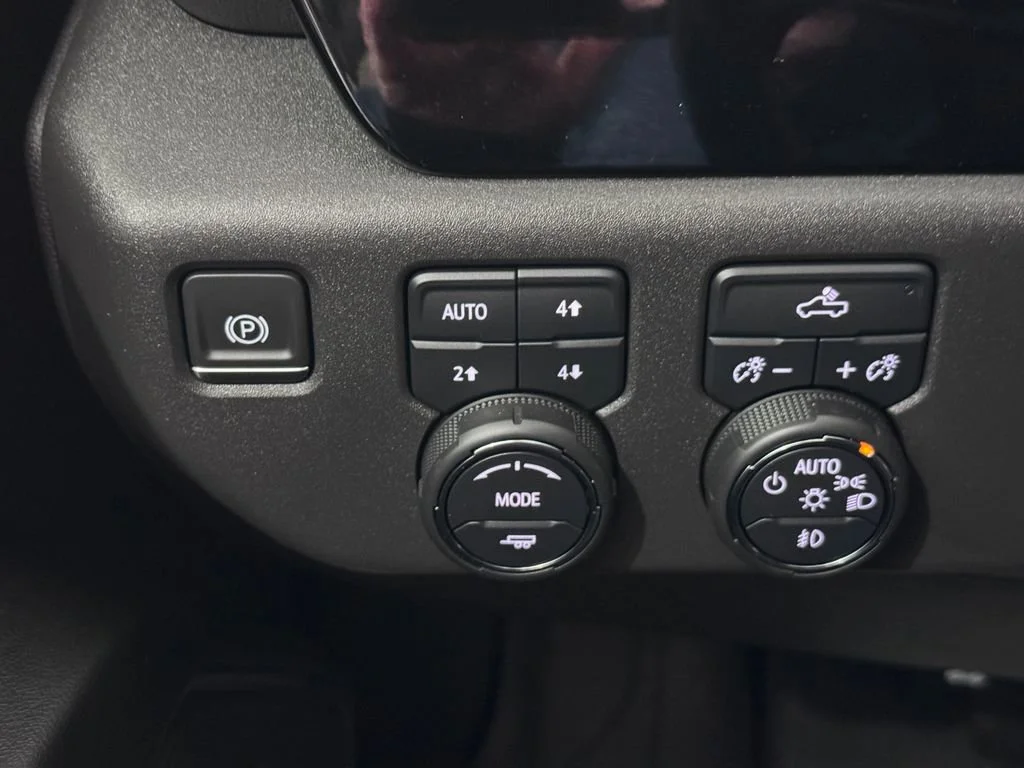 2024 Chevrolet Silverado 1500 RST - Photo 24