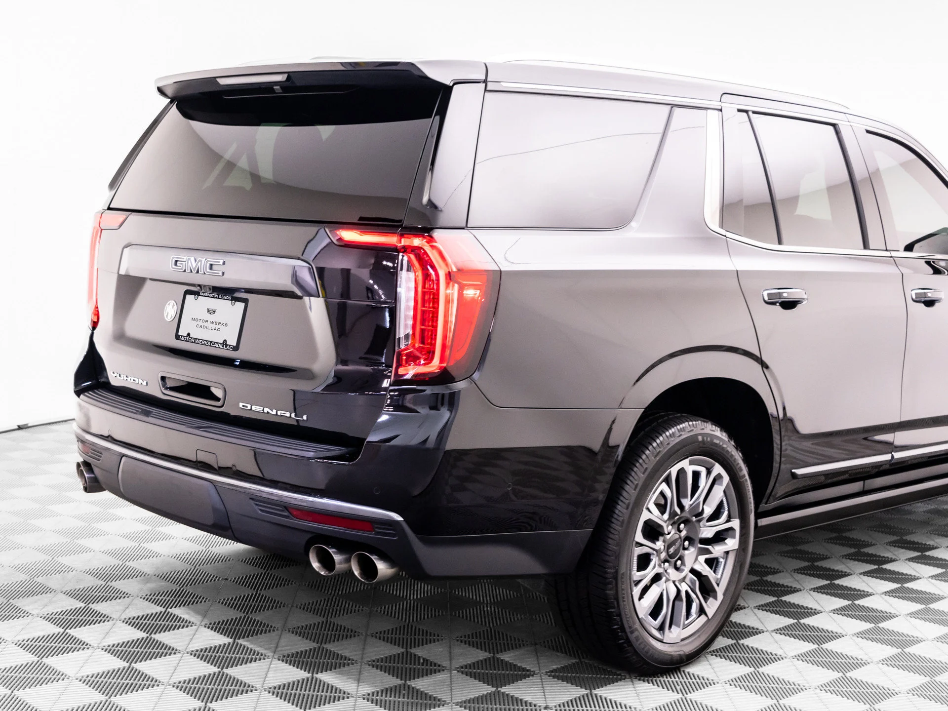 Used 2023 Black GMC Denali Ultimate image 37