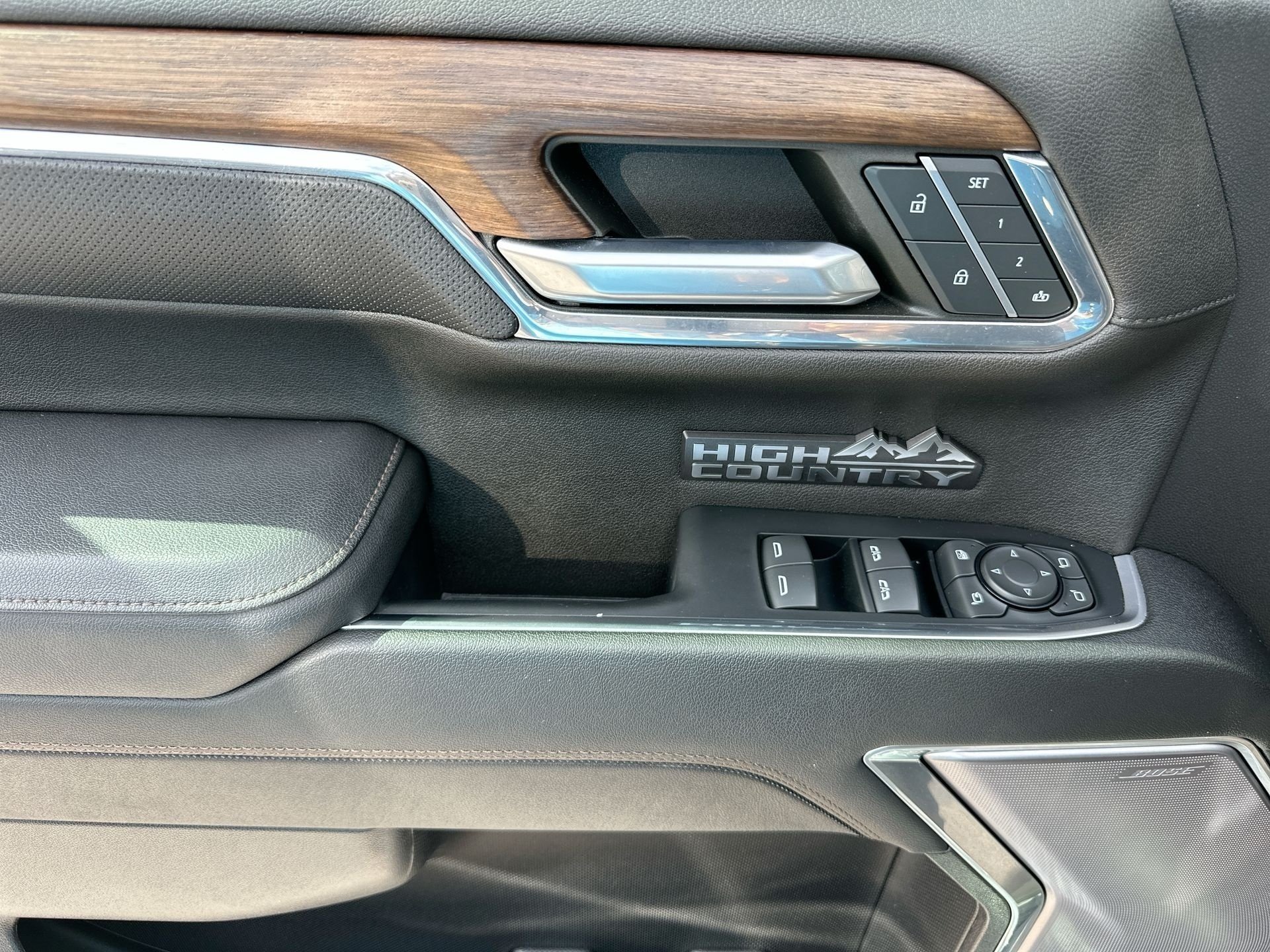 2023 Chevrolet Silverado 1500 High Country - Photo 23