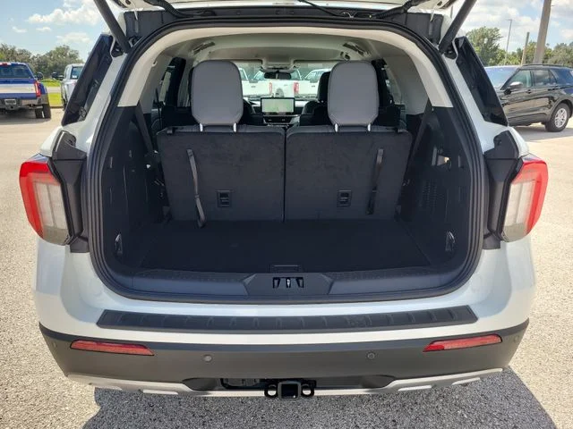 New 2026 White Metallic Ford Active image 10