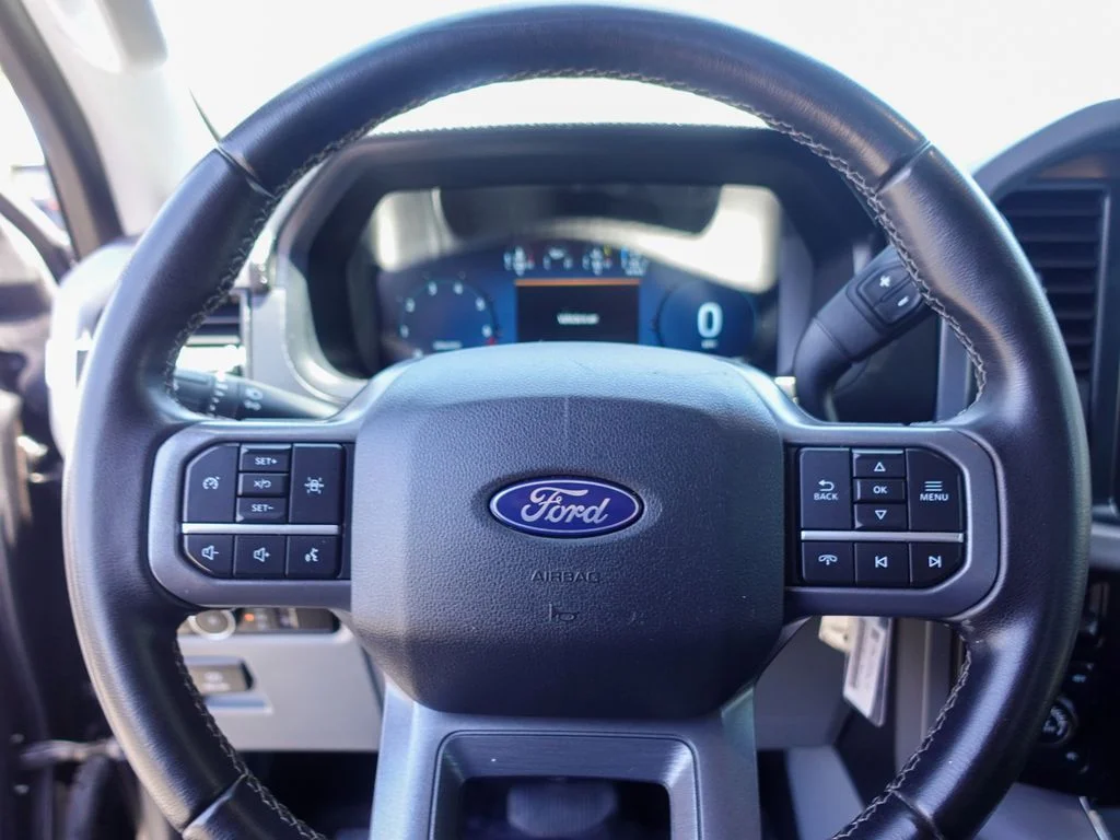 Used 2024 Agate Black Metallic Ford XLT image 14