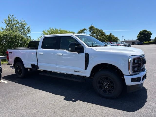 New 2026 Oxford White Ford F-350® Lariat® image 2