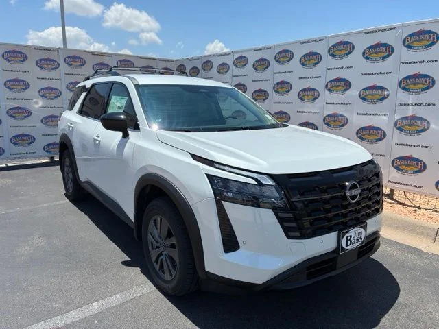 New 2026 White Pearl Nissan SV image 2