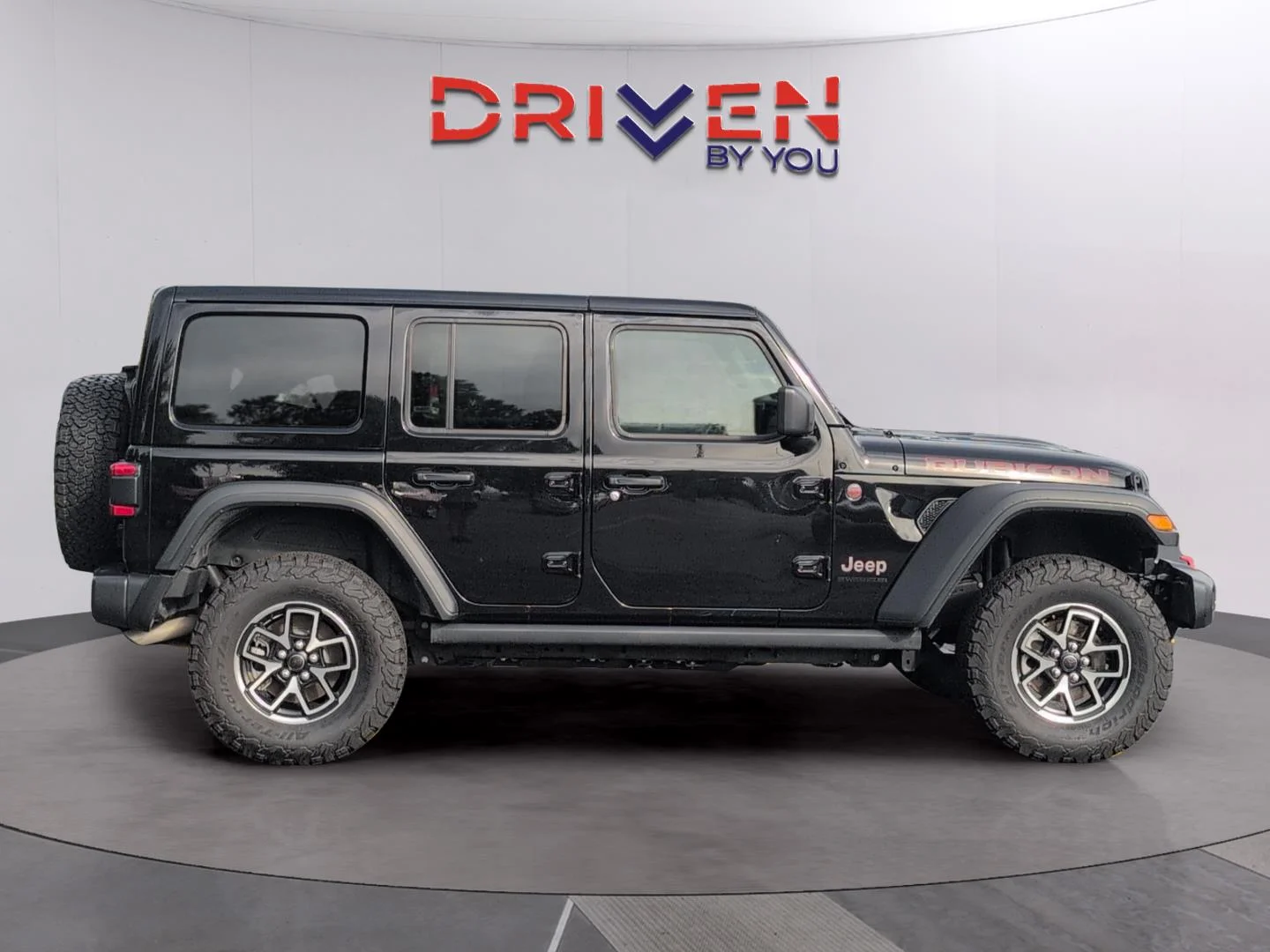 Used 2025 Black Clearcoat Jeep Rubicon image 6